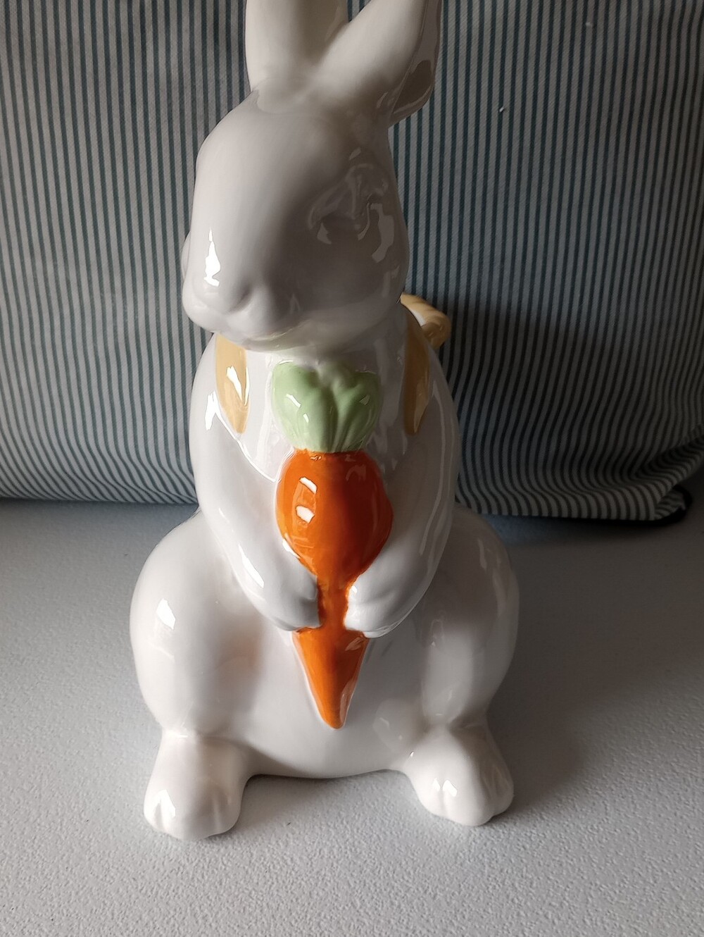 Rae Dunn White Ceramic "Hippity Hop" Rabbit Bunny Basket Spring Planter Figurine - Picture 13 of 13